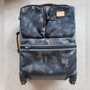 Tumi Alpha Bravo Kirtland International Expandable Carry-On